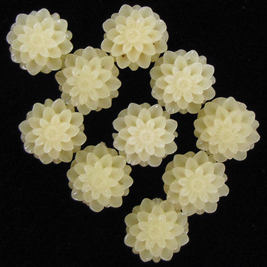 10mm cream synthetic coral carved chrysanthemum flower pendant bead 10pcs