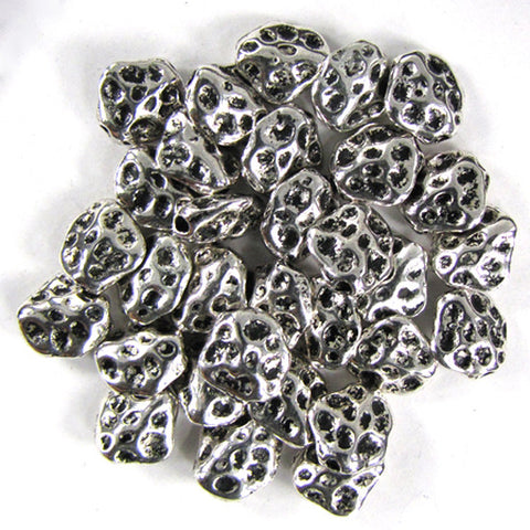 36 16mm silver plated pewter carved oval beads findings
