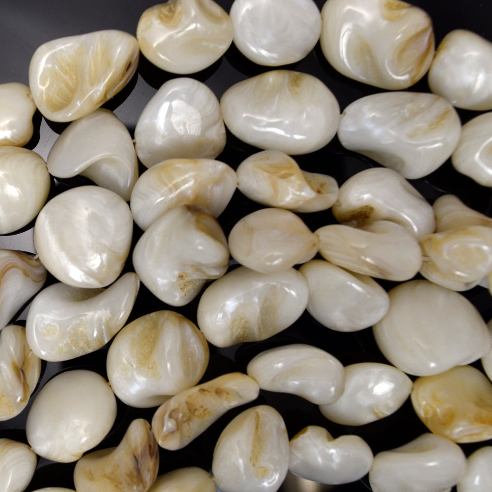 14mm - 20mm natural white shell pebble nugget beads 15