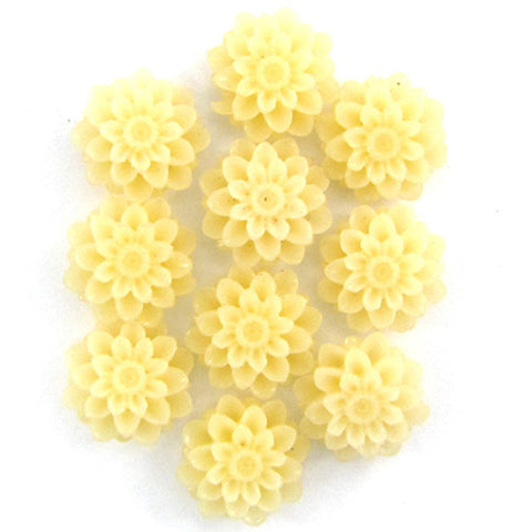 15mm synthetic coral chrysanthemum flower beads 15" strand 24 pieces cream white