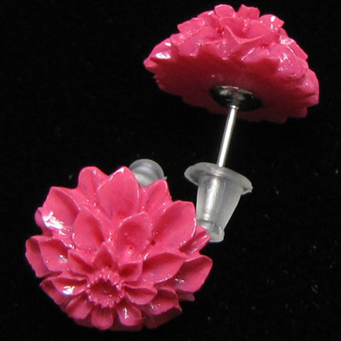 15mm synthetic coral carved chrysanthemum flower earring pair pink